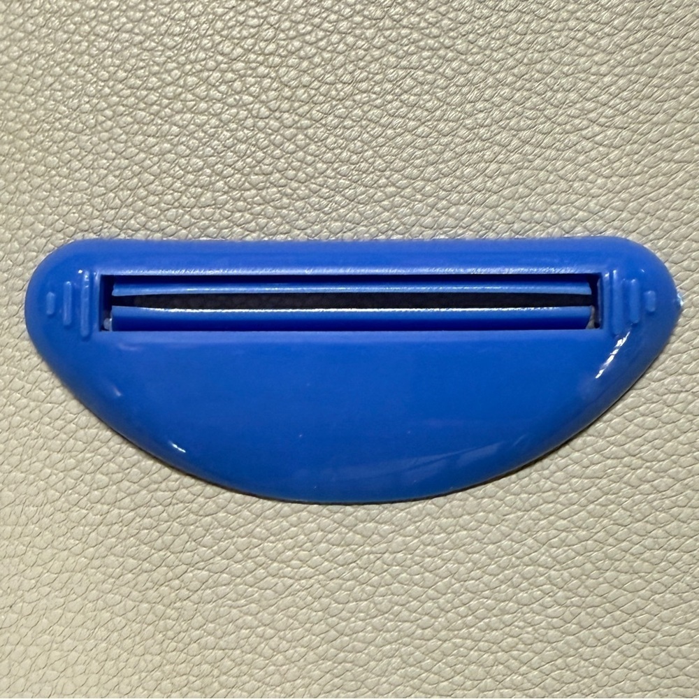 Manual Toothpaste Tube Squeezer - Picture 2 of 3